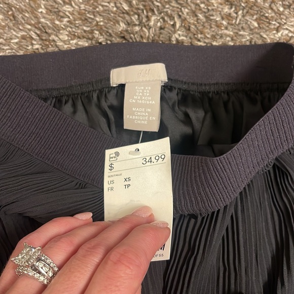 Ankle length skirt - Picture 3 of 3